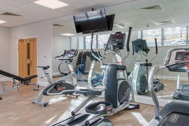 1 bed studio, West Street, Devonshire Green, Sheffield, S14FD - Image 13